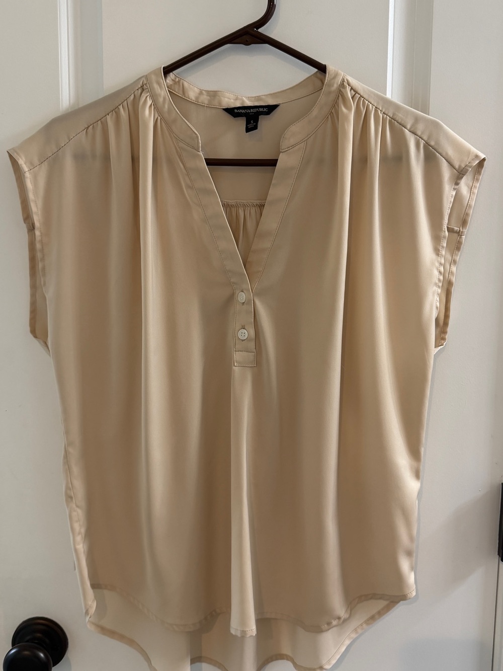 Banana Republic Women's Beige Satin Split-Neck Blouse